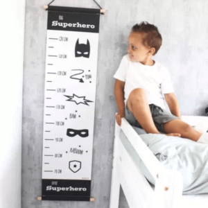 Alternative view of Groeimeter superhero