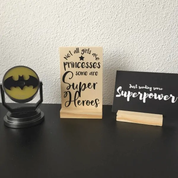 houten kaart not all girls are princesses some are superheroes