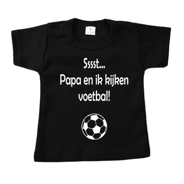 Sssst papa en ik kijken voetbal