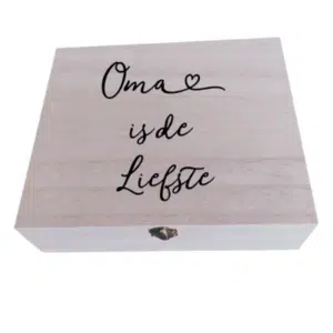 theedoos oma is de liefste